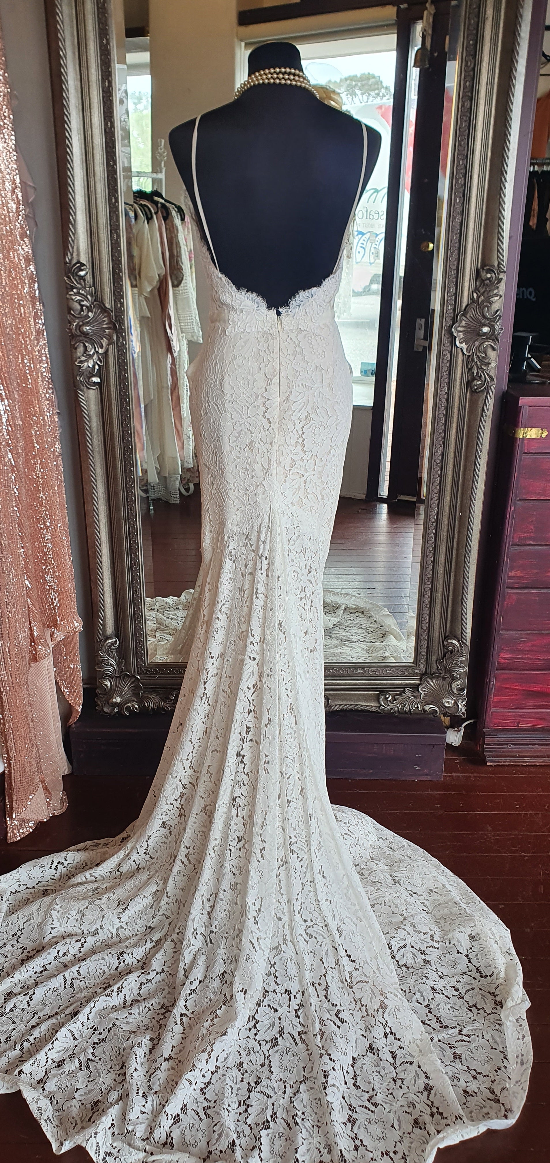 Gemy Maalouf Lace Trumpet Gown