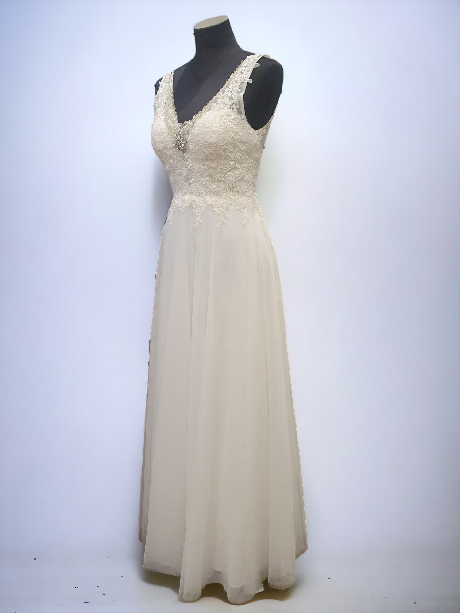 Anenia Bridal Couture by Anissa