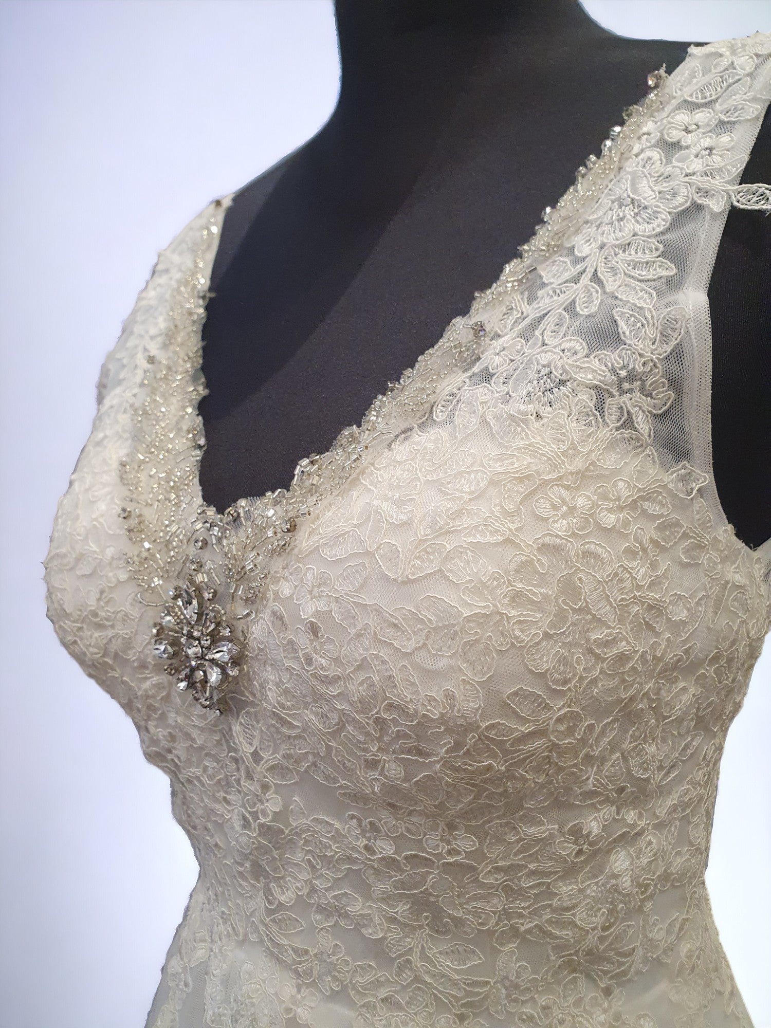 Anenia Bridal Couture by Anissa
