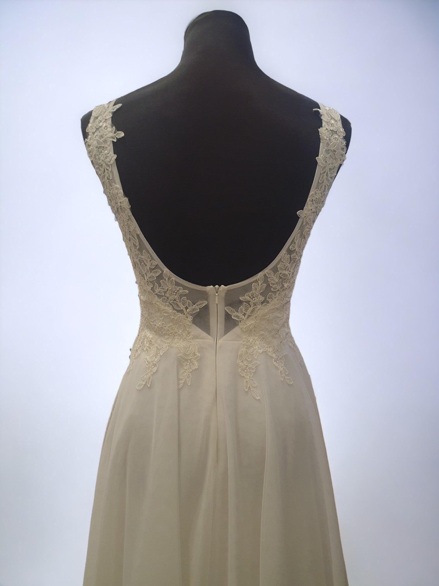 Anenia Bridal Couture by Anissa