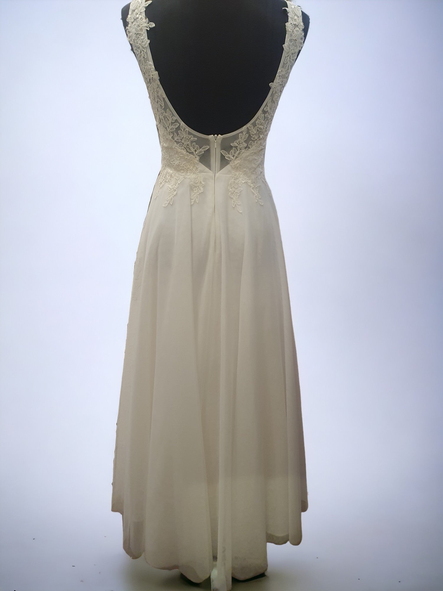 Anenia Bridal Couture by Anissa
