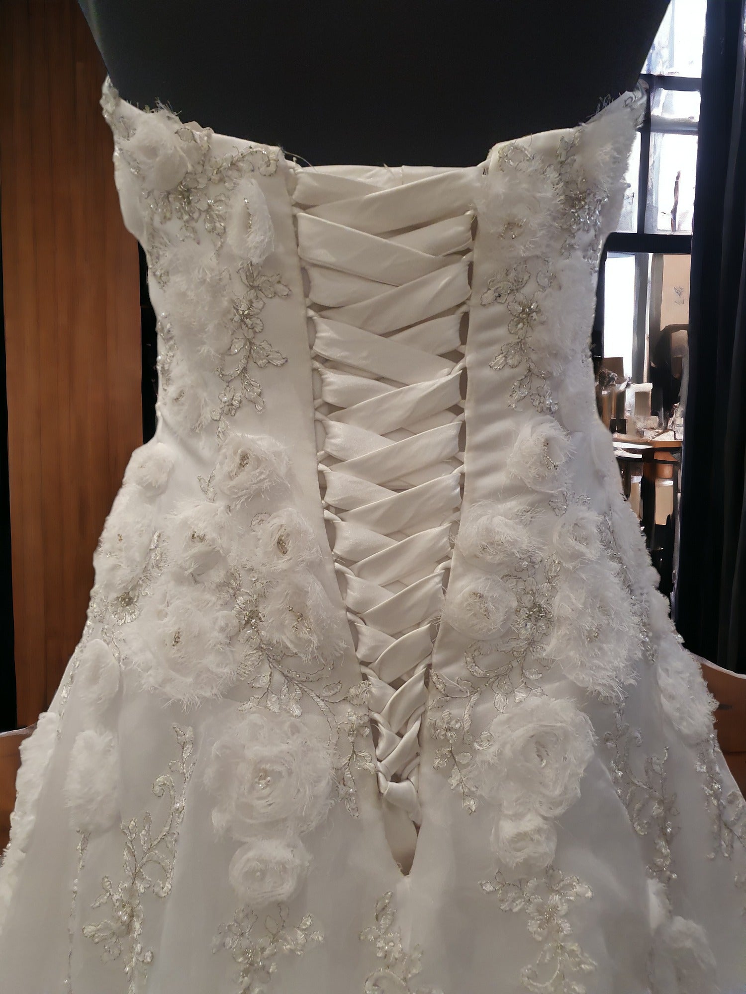 Mary's Size 8 Strapless Wedding Dress With 3D Roses