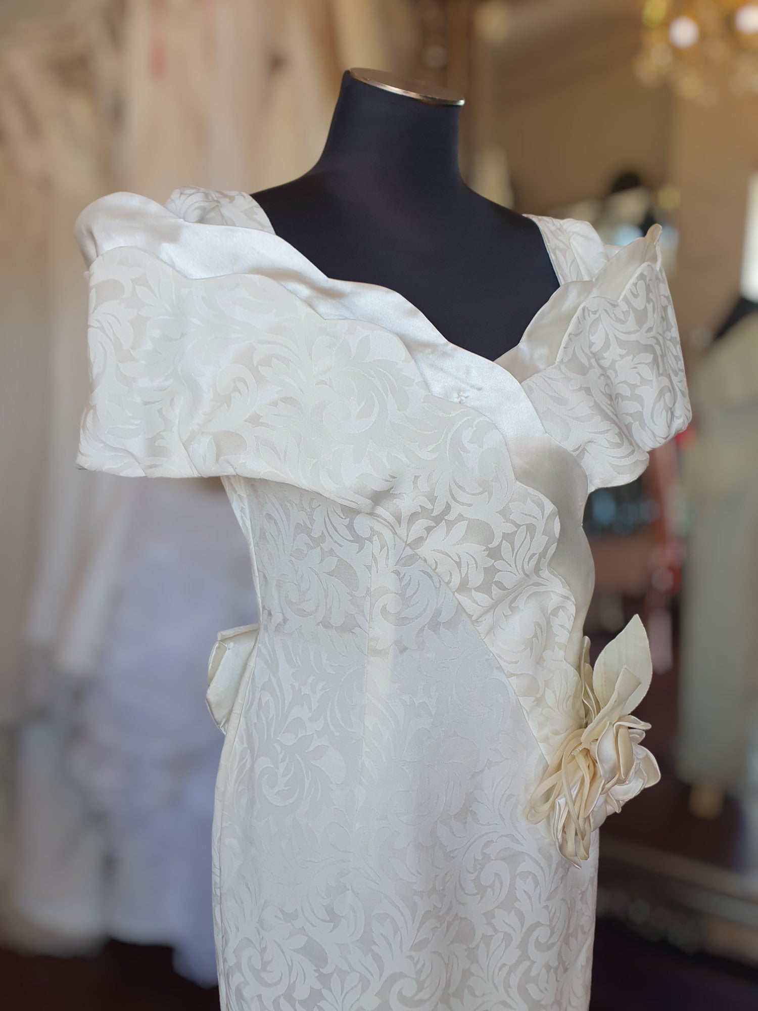 Vintage Stunner with Rose and Bow