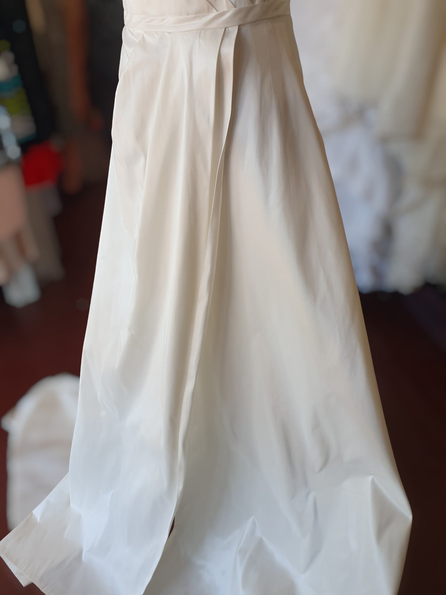 Eva Lendel Shell Gown