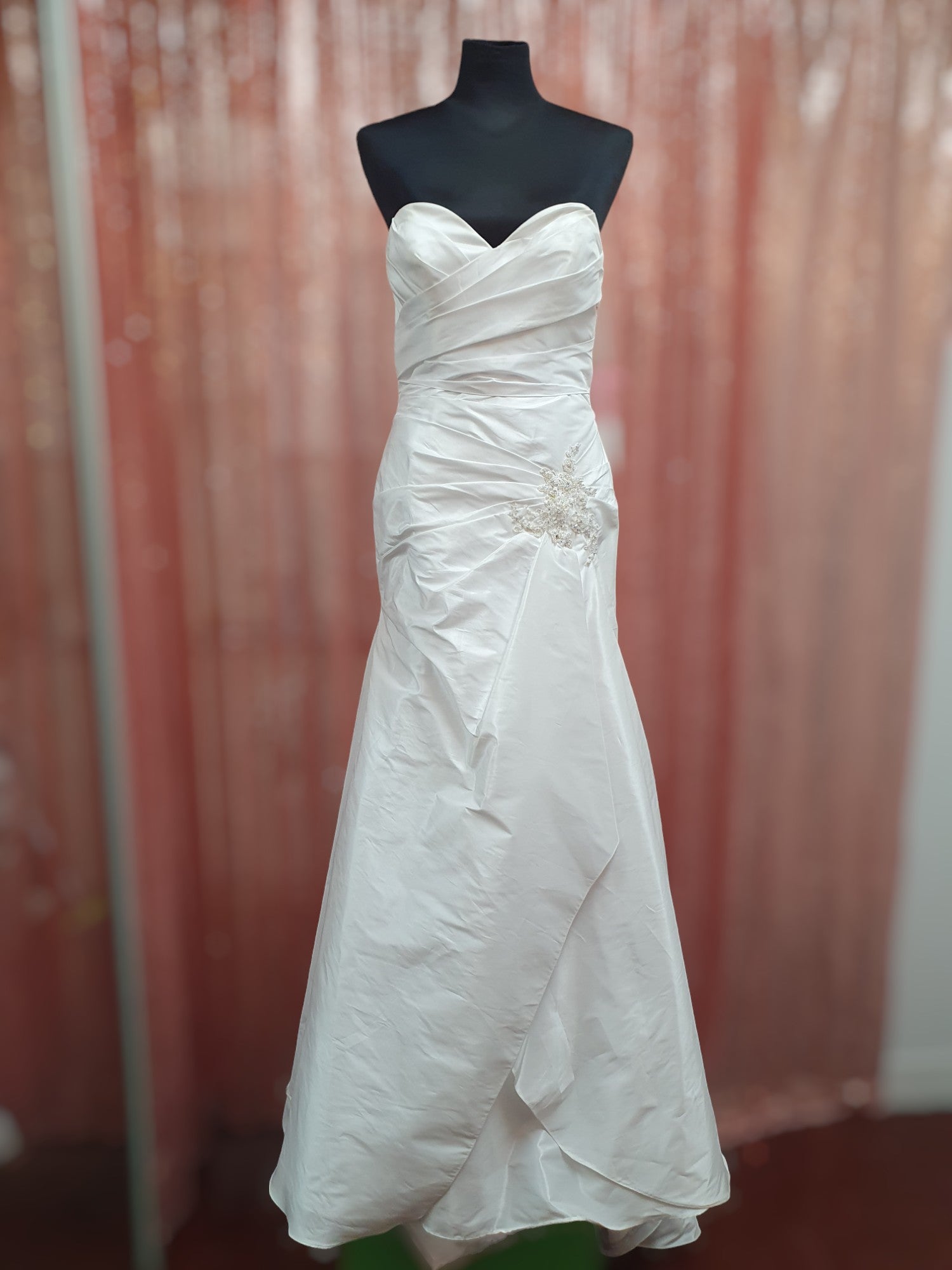 Tres Chic Strapless Gown
