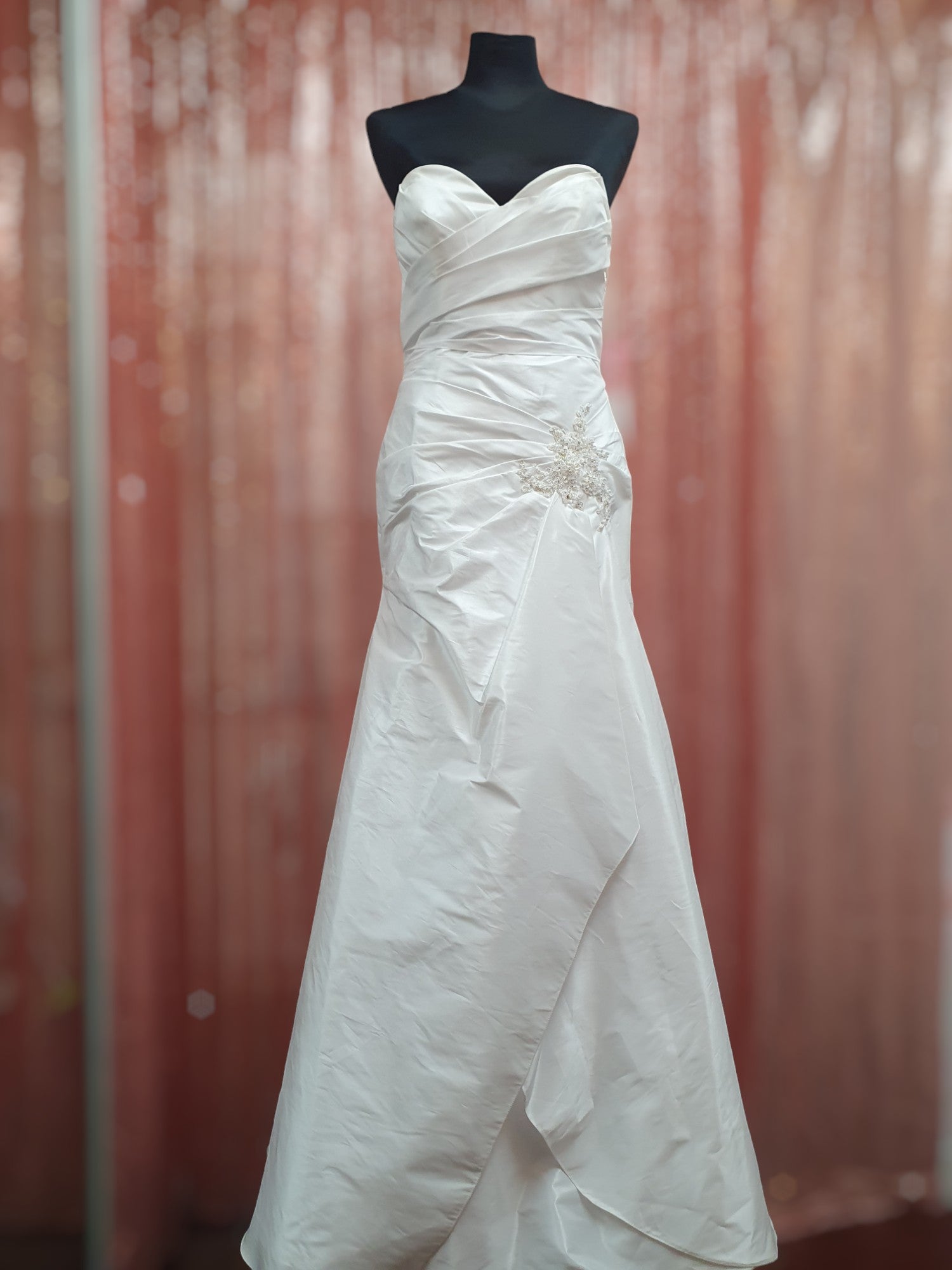 Tres Chic Strapless Gown