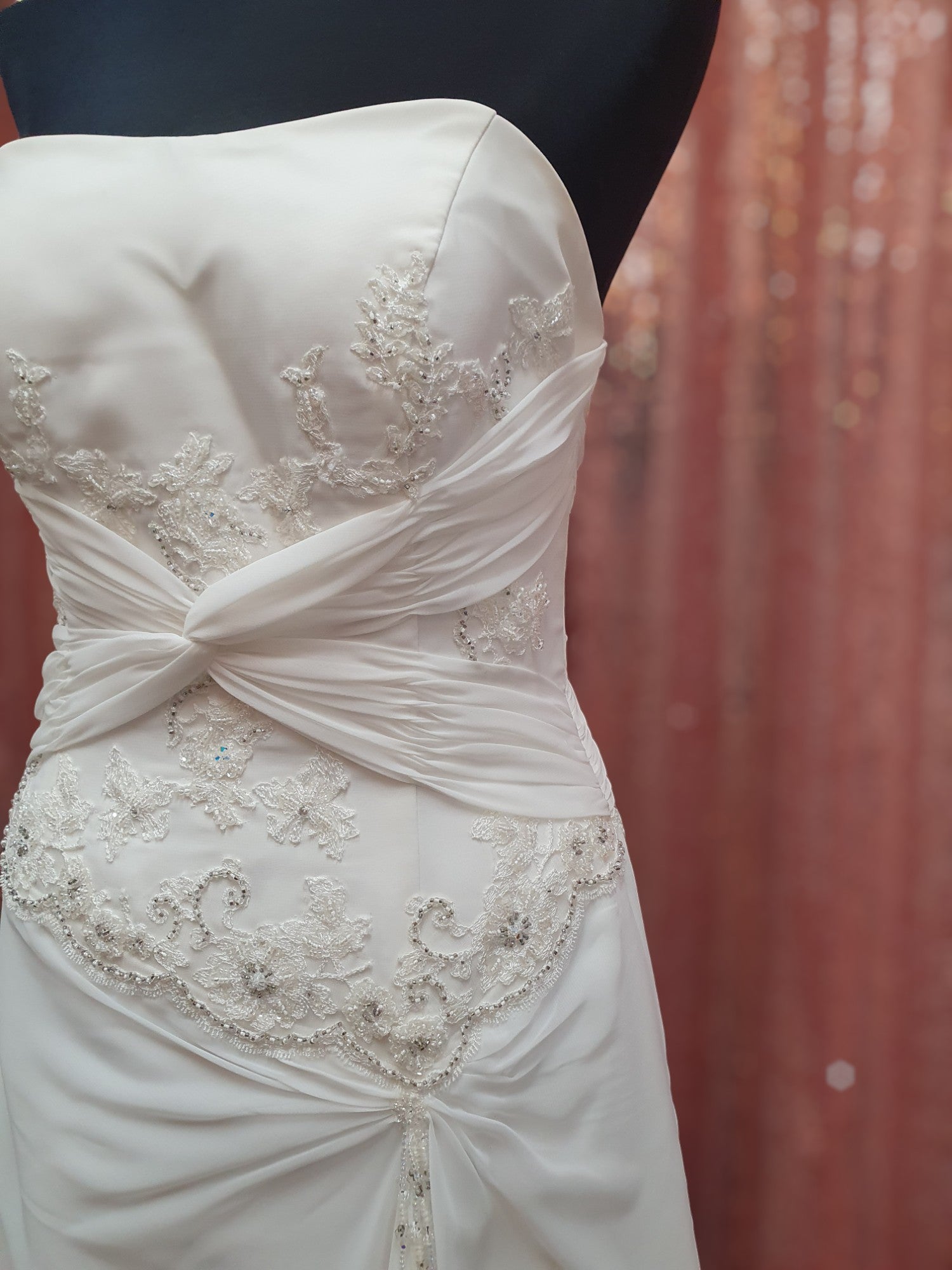 Size 16 Strapless Sweetheart Gown