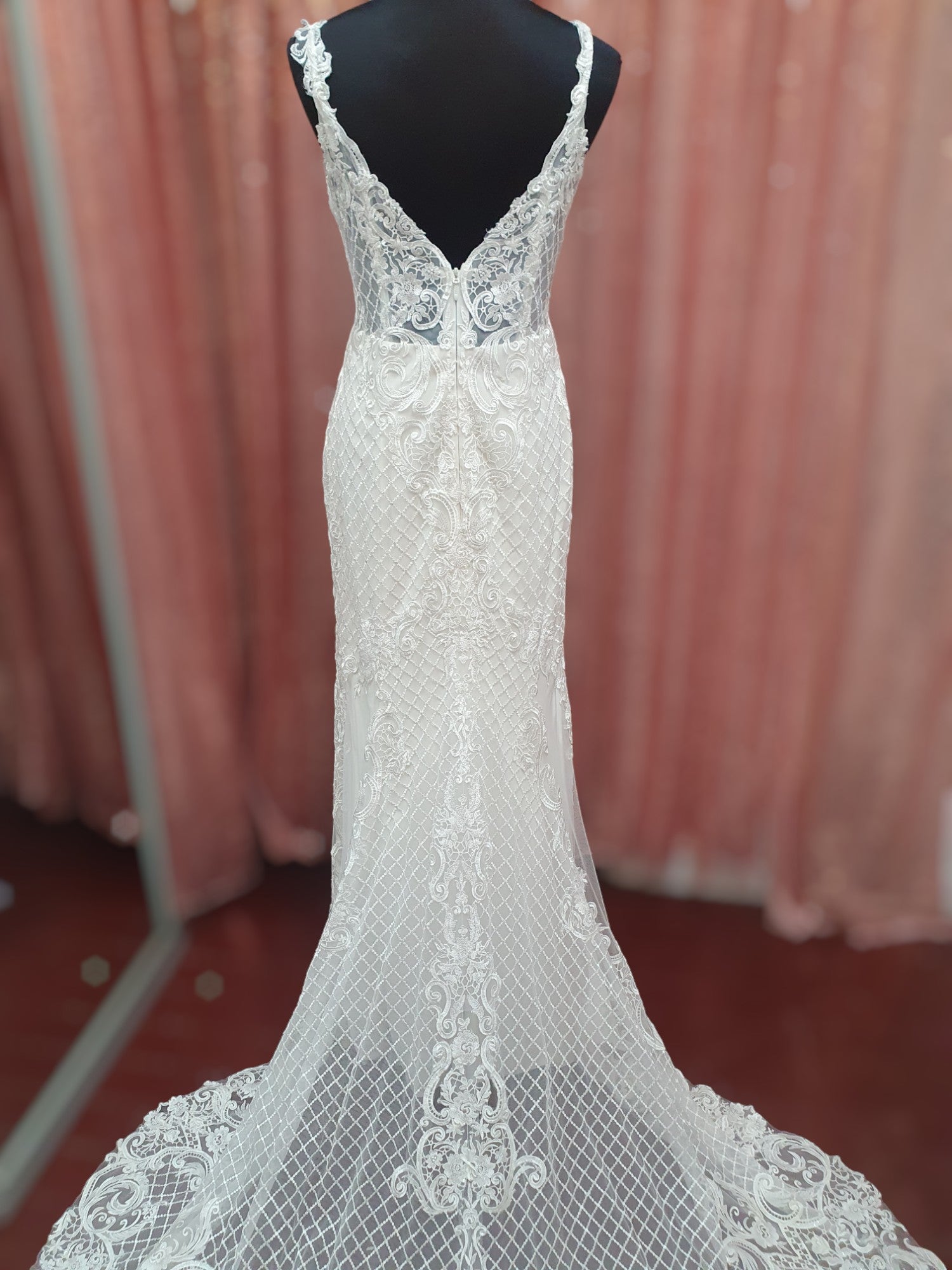 Madi Lane Lace Fitted Gown