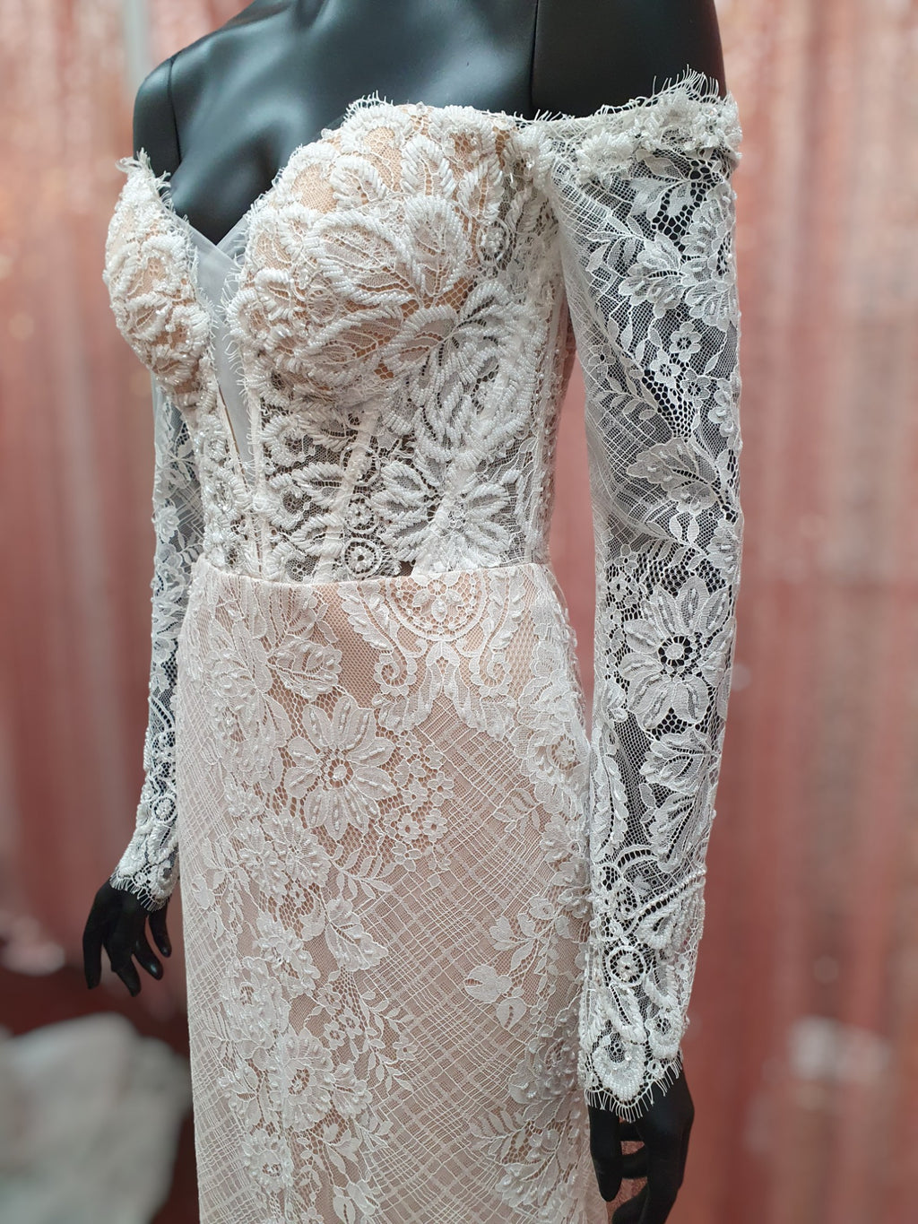 Custom Gown Size 6 Zanzis