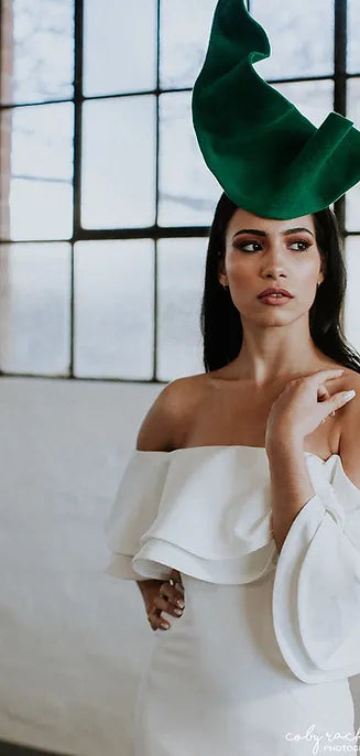 Q'unique Fenella L'Wren Fitted Gown