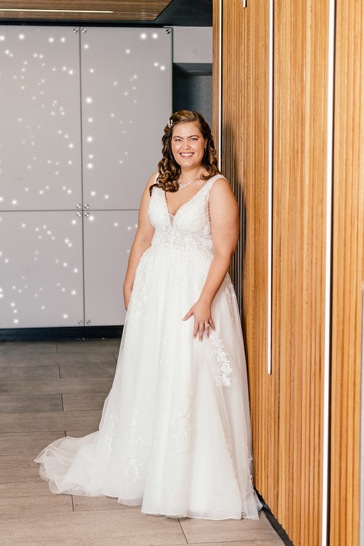 Size 16 A-Line Gown