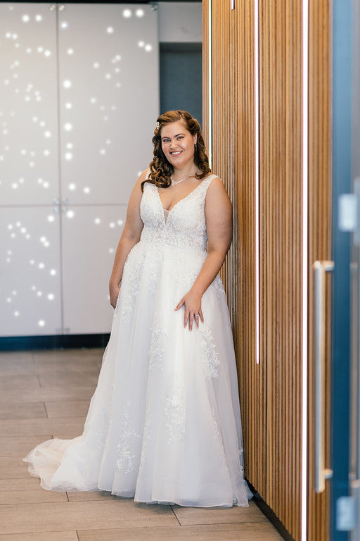 Size 16 A-Line Gown