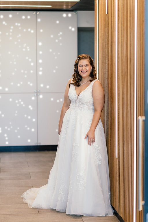 Size 16 A-Line Gown