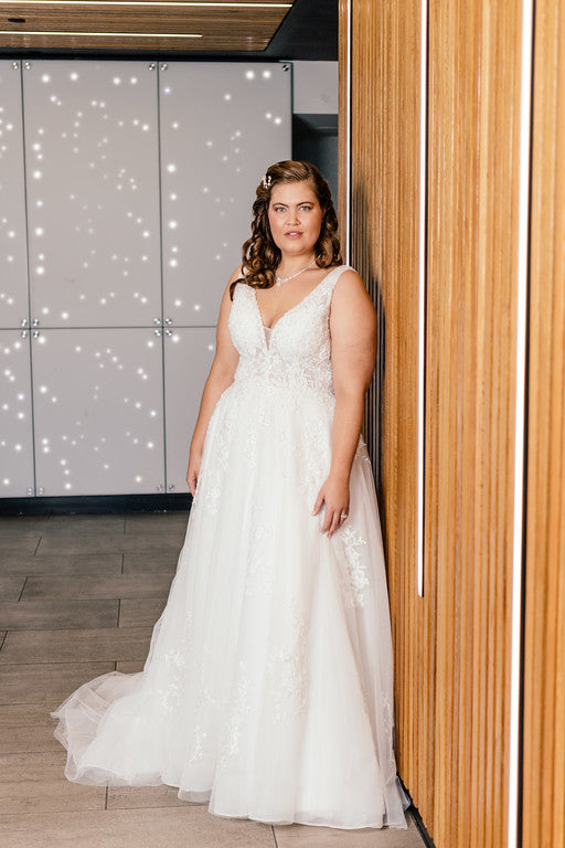 Size 16 A-Line Gown