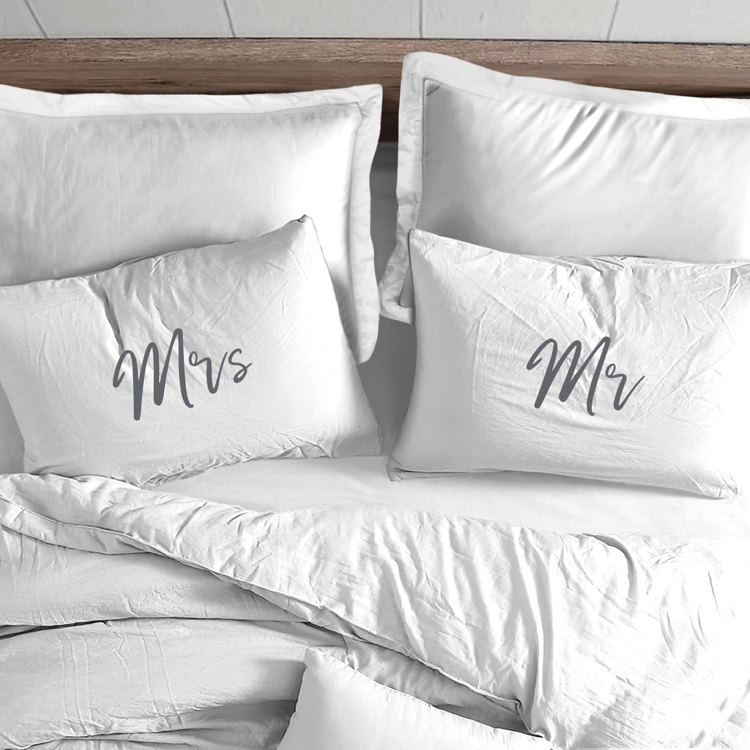 Mr & Mrs Pillowcase Set